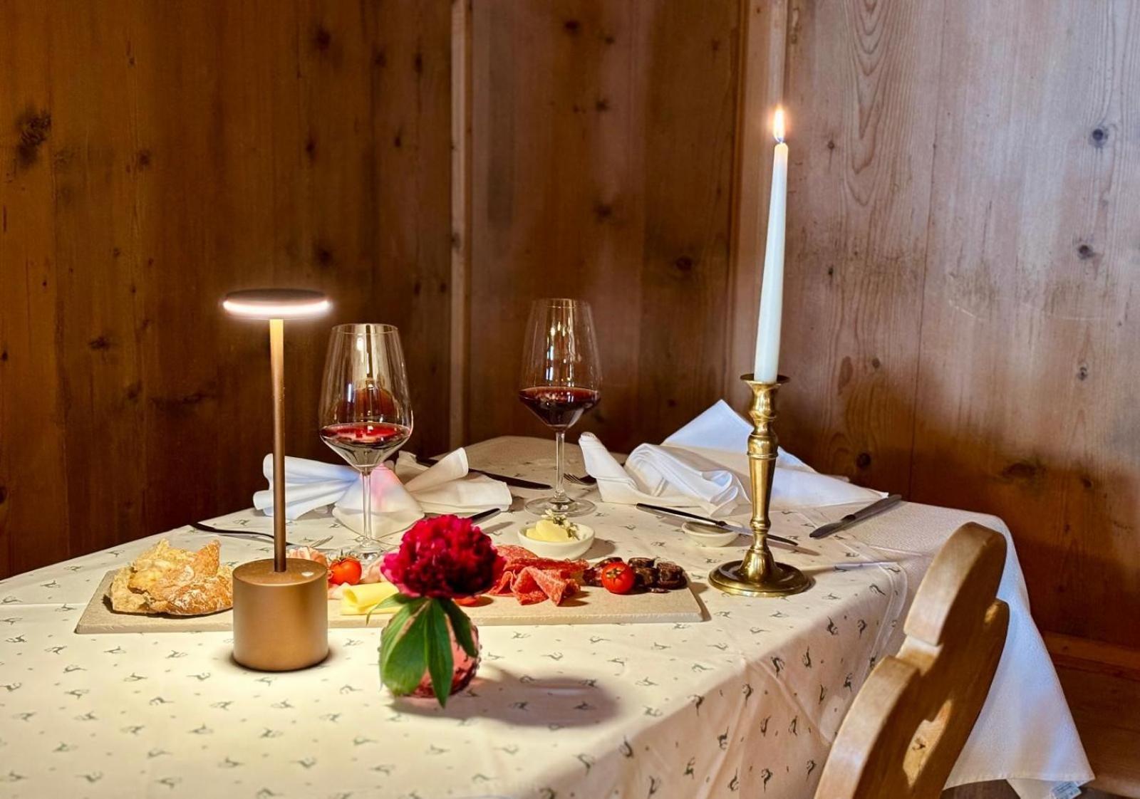 Hotel Alpenland 摩梭 外观 照片