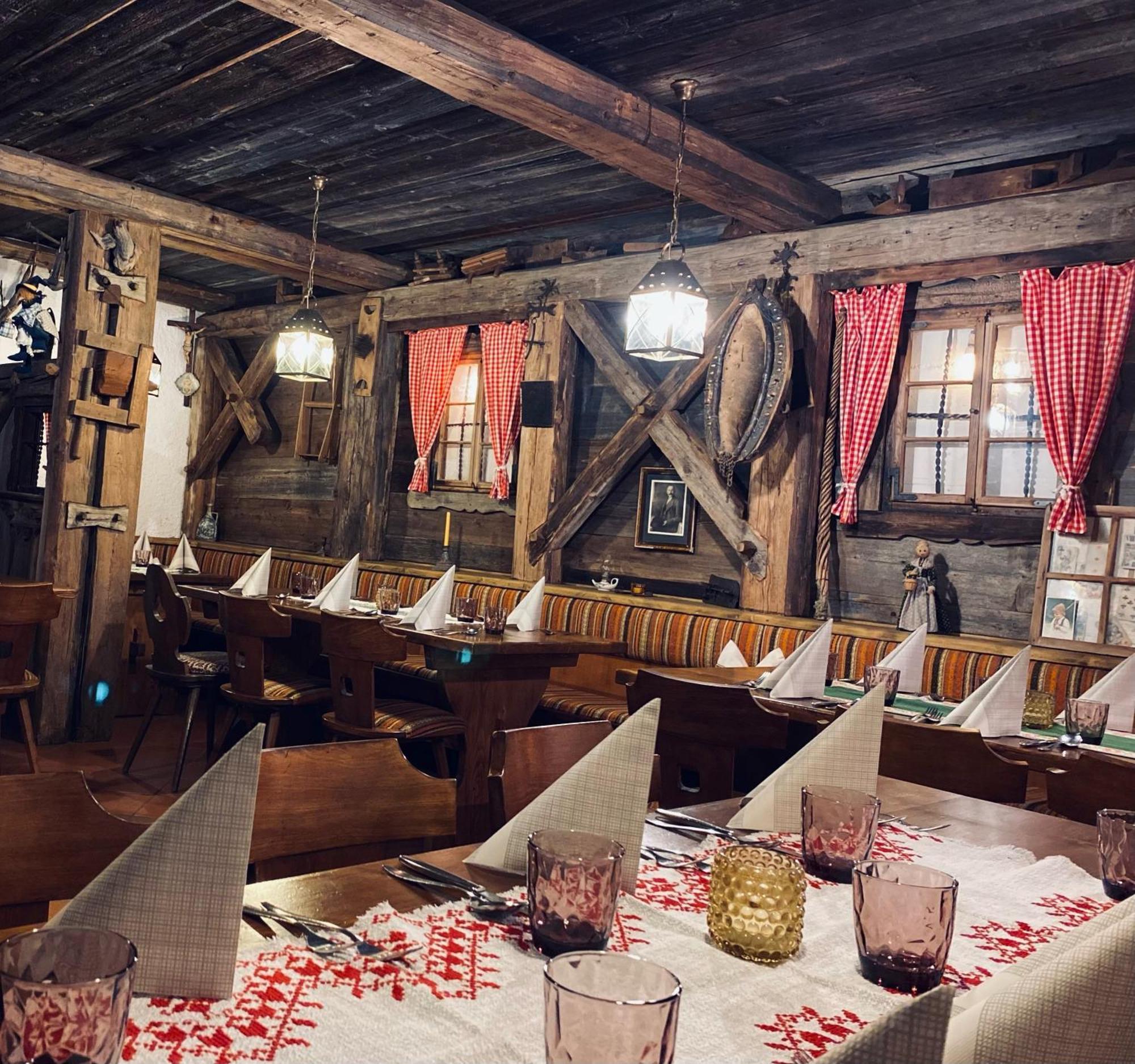 Hotel Alpenland 摩梭 外观 照片